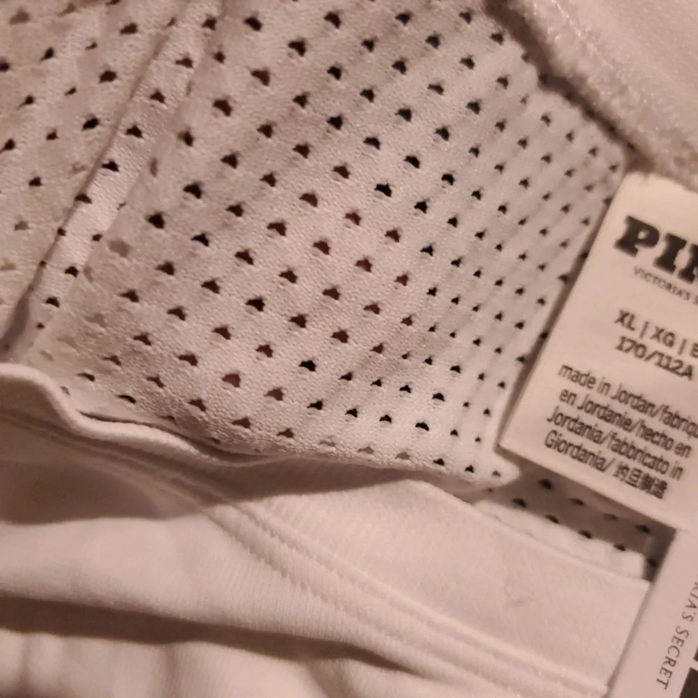 Nike Women's White Muscle Tee - Picture 5 of 10